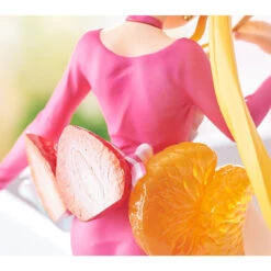 Bandai Sweeties SailorMoon Tsukino Usagi Fruit Parlor Ver. -Model Saga Shop 014 46812.1474614603