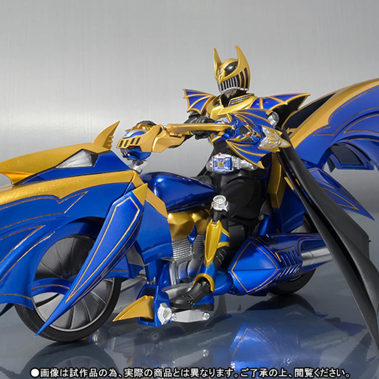 Bandai S.H.Figuarts Knight Survive & Dark Raider SET 4 Bandai S.H.Figuarts Knight Survive & Dark Raider SET - Image 2