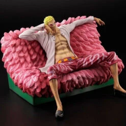 Bandai One Piece Archive Collection No 7 Don Quixote Doflamingo PVC Figure (Completed) -Model Saga Shop 1000119165 3 46668.1508816550