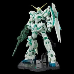Bandai HG 1/144 Gundam Base Tokyo Limited Unicorn Gundam (Luminous Crystal Body) Plastic Model -Model Saga Shop 1000126785 4 44199.1533197178