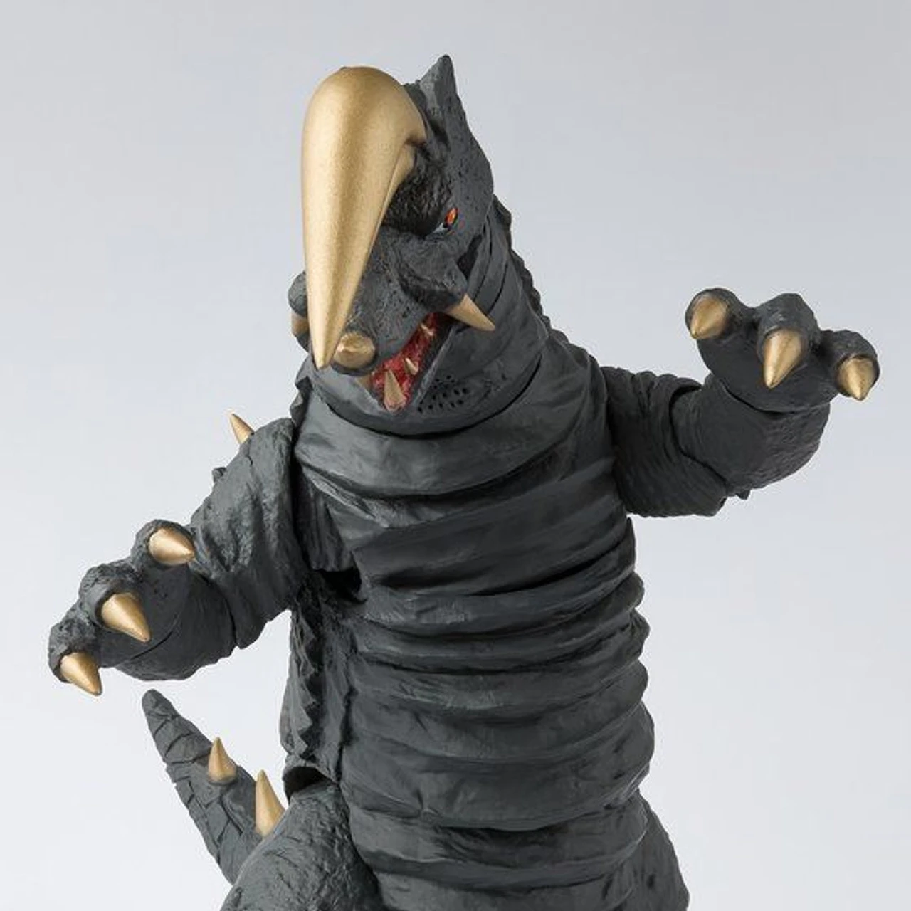 Bandai S.H.Figuarts Black King Action Figure 3 Bandai S.H.Figuarts Black King Action Figure