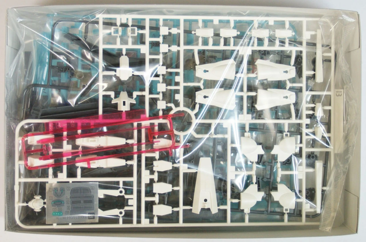 Bandai Gundam HG AGE-31 Clanche Custom (RGE-G2100C) 1/144 Scale Kit 4 Bandai Gundam HG AGE-31 Clanche Custom (RGE-G2100C) 1/144 Scale Kit - Image 2