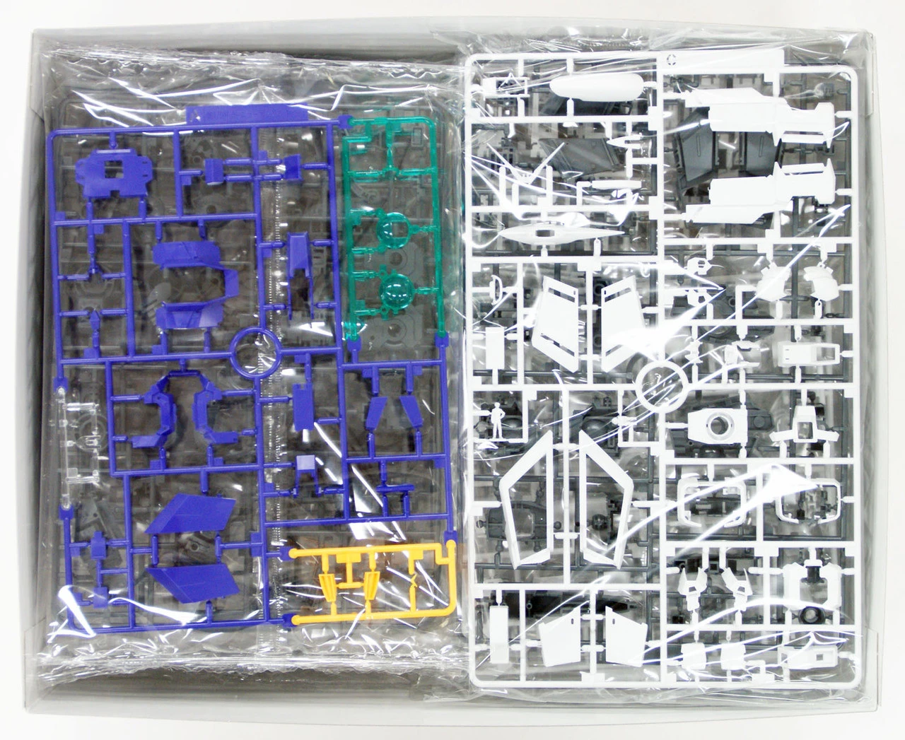Bandai MG Gundam RX-93-V2 Hi-V Gundam VersionKa 1/100 Scale Kit 4 Bandai MG Gundam RX-93-V2 Hi-V Gundam VersionKa 1/100 Scale Kit - Image 2