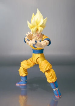 S.H.Figuarts Super Saiyan Son Goku Dragonball Z Action Figure By BANDAI -Model Saga Shop item 0000001216 01 84643.1439275253