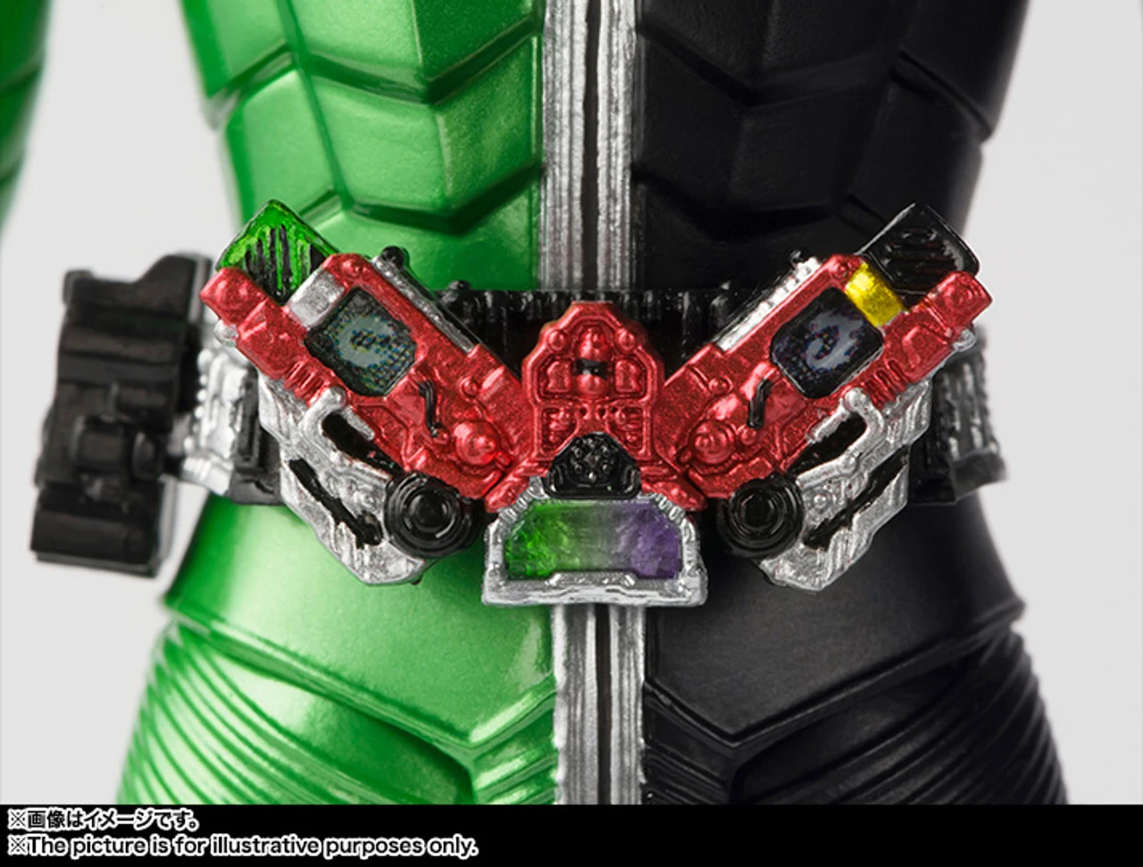 Bandai S.H.Figuarts (Shinkoccou Seihou) Kamen Rider W Cyclone Joker Action Figure 8 Bandai S.H.Figuarts (Shinkoccou Seihou) Kamen Rider W Cyclone Joker Action Figure - Image 6