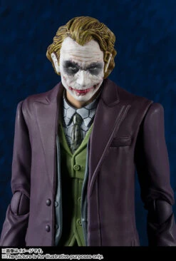 Bandai S.H.Figuarts Joker (The Dark Knight) (Completed) Action Figure 18 Bandai S.H.Figuarts Joker (The Dark Knight) (Completed) Action Figure -Model Saga Shop item 0000012134 EBiQS9cU 06 25736.1493372286