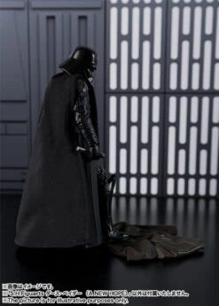Bandai S.H.Figuarts Darth Vader (A New Hope) Action Figure (Completed) -Model Saga Shop item 0000012390 V1KSLh4N 11 40550.1511865078