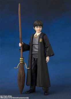 Bandai S.H.Figuarts Harry Potter (Harry Potter And The Sorcerers Stone) Action Figure 15 Bandai S.H.Figuarts Harry Potter (Harry Potter And The Sorcerers Stone) Action Figure -Model Saga Shop item 0000012589 FE2F4CFy 04 96926.1527159015