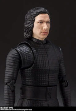 Bandai S.H.Figuarts Kylo Ren (STAR WARS: The Rise Of Skywalker) Action Figure ( IN STOCK ) -Model Saga Shop item 0000013058 I6LT7QRI 09 54187.1570179187