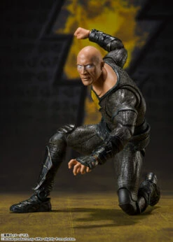 Bandai S.H.Figuarts Black Adam Action Figure -Model Saga Shop item 0000014215 8RNj0sSX 05 92010.1669890752