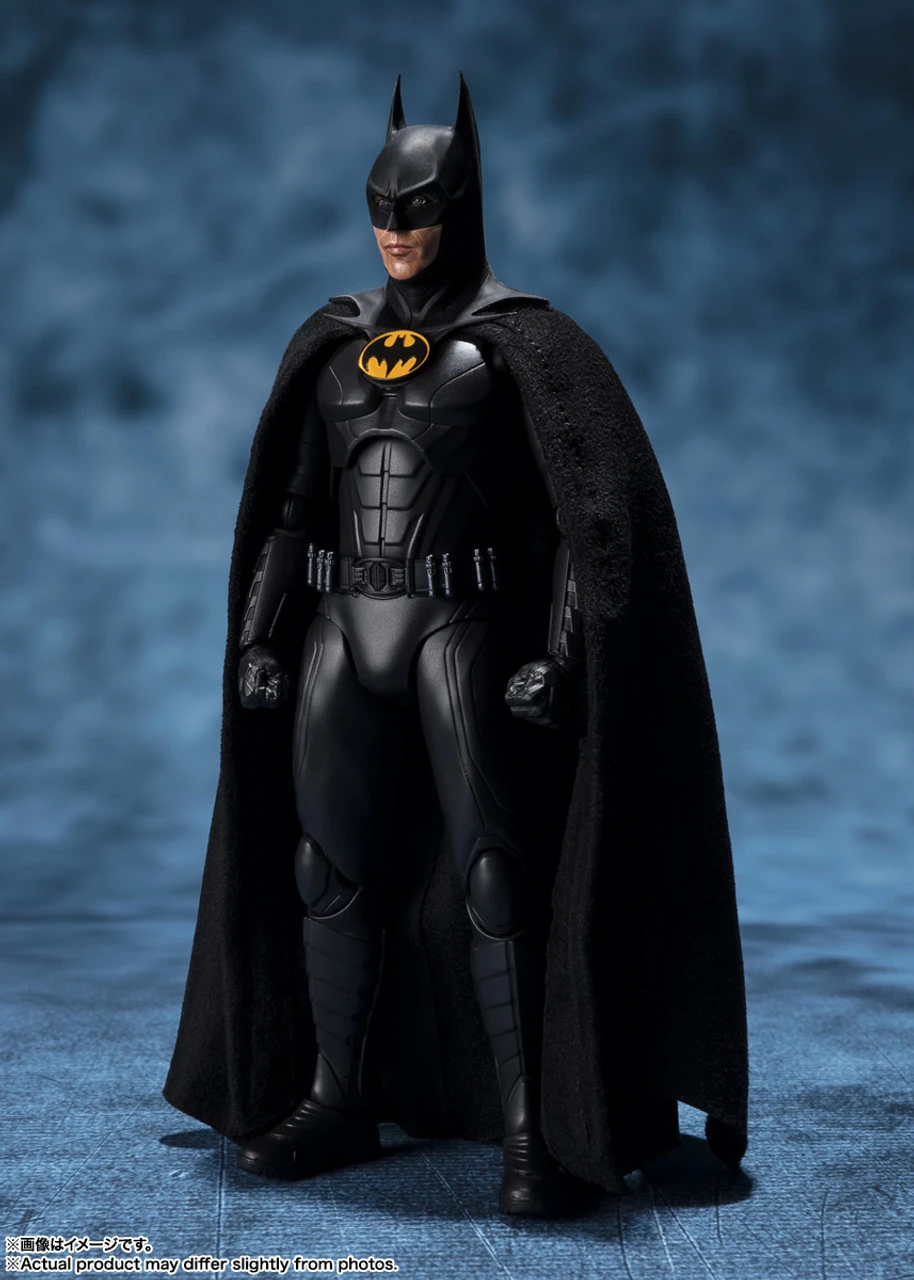 Bandai S.H.Figuarts Batman (The Flash) Action Figure 3 Bandai S.H.Figuarts Batman (The Flash) Action Figure