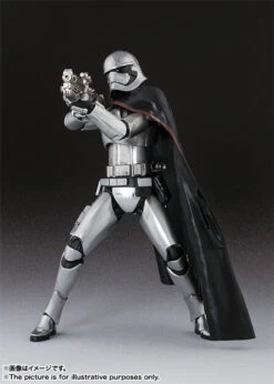 Bandai S.H.Figuarts Captain Phasma Action Figure -Model Saga Shop sw shf item04 50486.1443173296